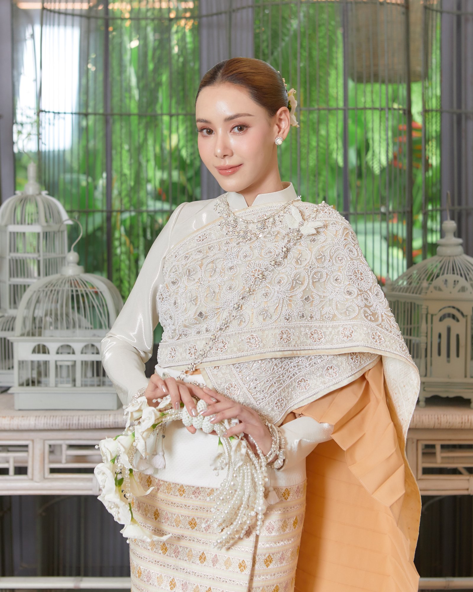 ชุดไทย — ภาพที่ 39